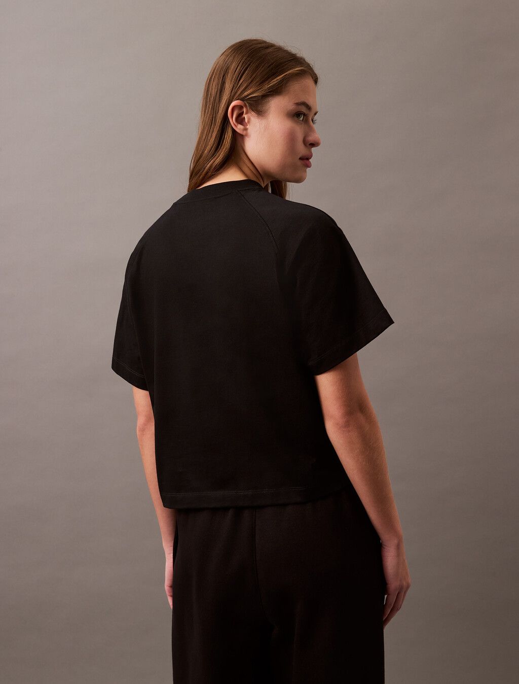 Calvin Klein - Áo thun tay ngắn nữ CK Cropped Monogram T-shirt