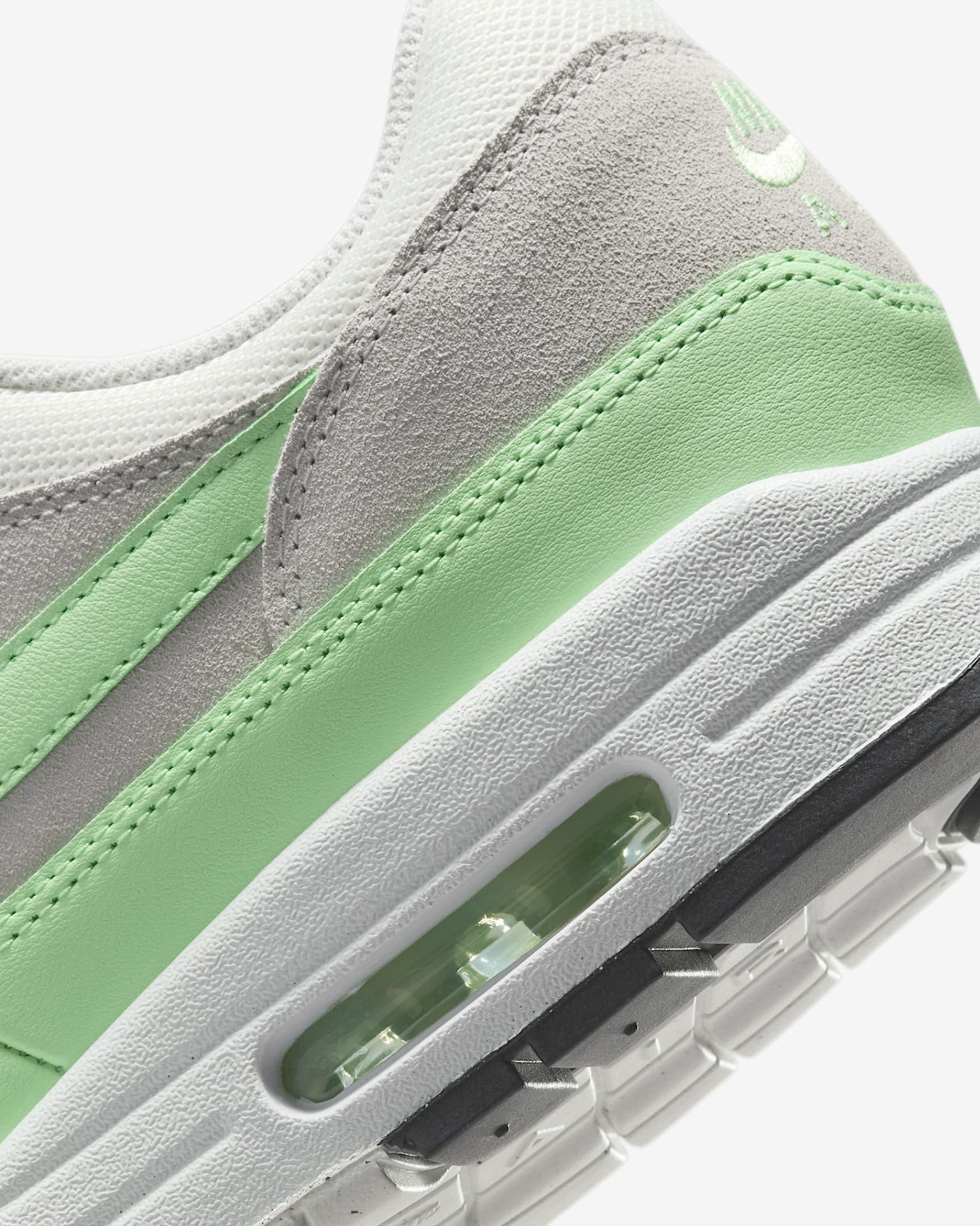 Nike - Giày thời trang thể thao Nam Air Max 1 Essential Men's Shoes
