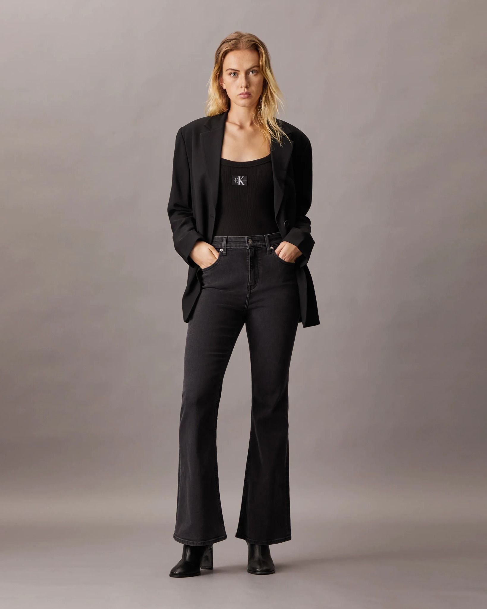 Calvin Klein - Quần jeans ống loe CK nữ Premium Highrise Flare Denim