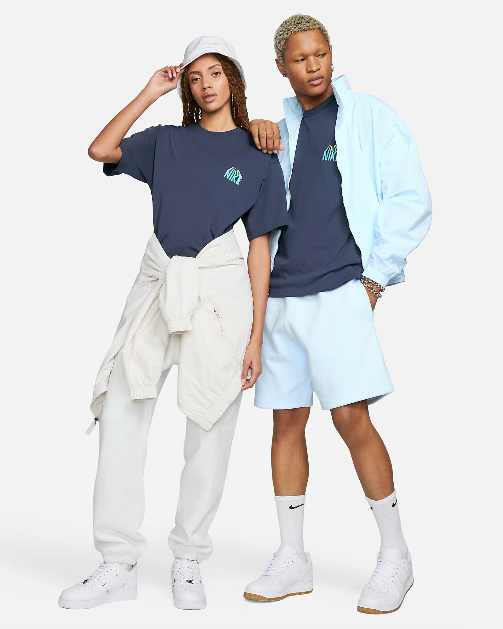 Nike - Áo tay ngắn thể thao Nam Premium Sunset T-Shirt