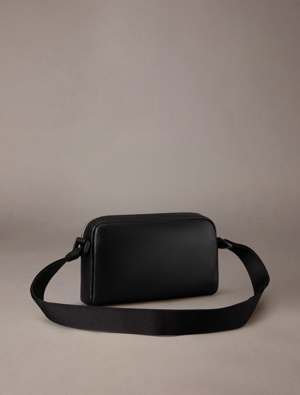 Calvin Klein - Túi đeo chéo CK nam All Over Monogram Camera Bag
