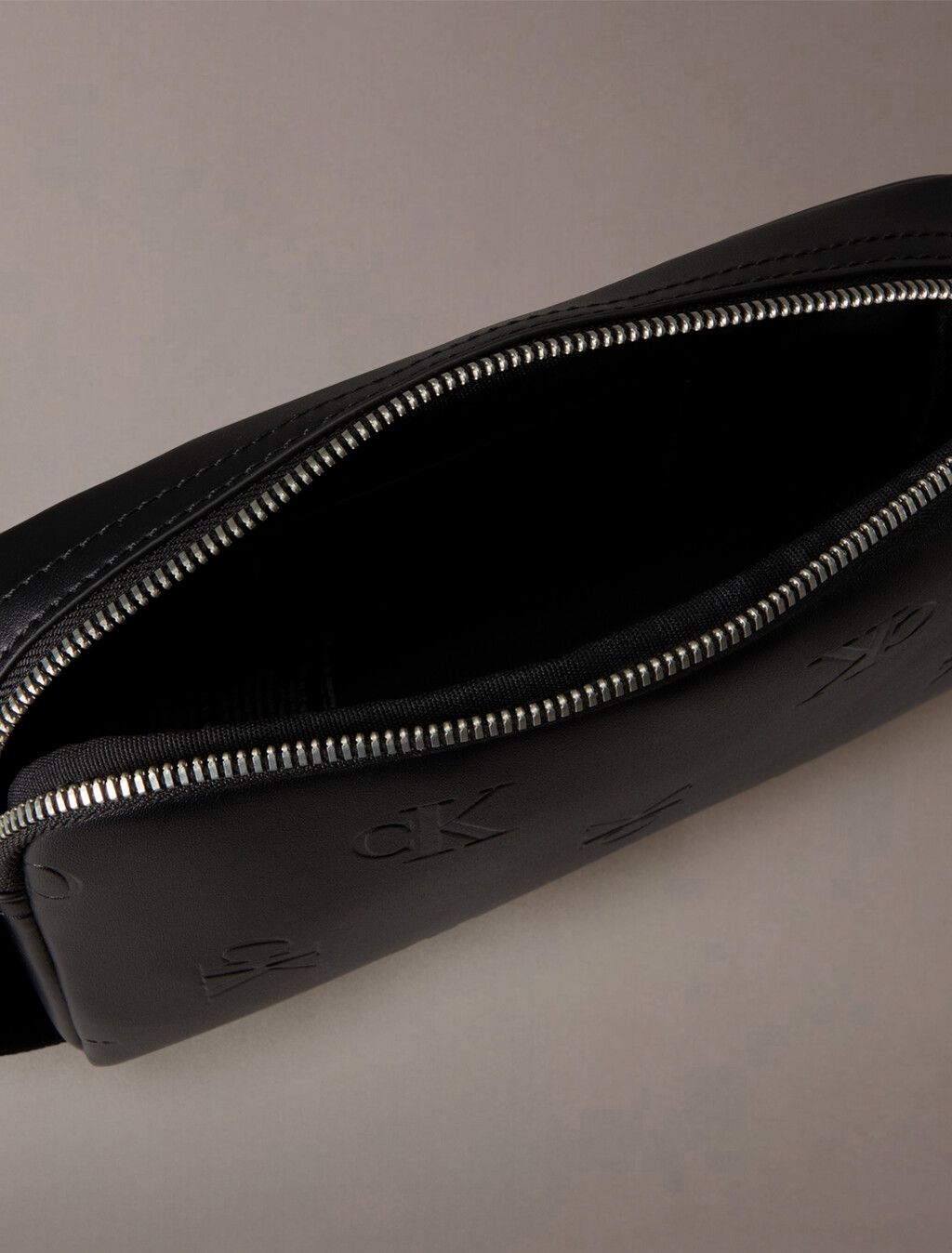 Calvin Klein - Túi đeo chéo CK nam All Over Monogram Camera Bag