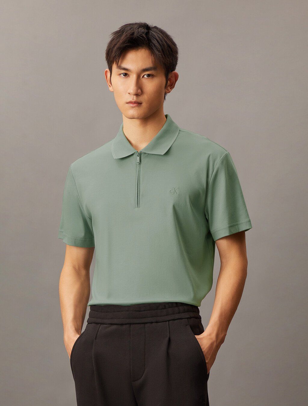 Calvin Klein - Áo polo tay ngắn CK nam Smooth Cotton UV Protect Half Zip Pollo