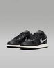 Nike - Giày thời trang thể thao Bé Trai Air Jordan 1 Low SE Older Kids' Shoes