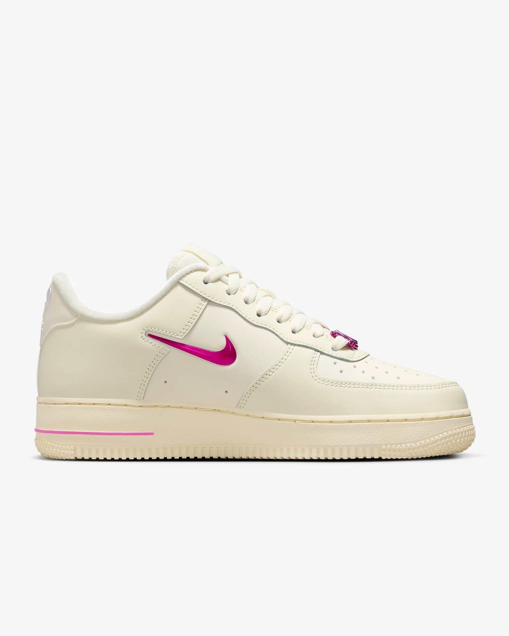 Nike - Giày thời trang thể thao Nữ Air Force 1 '07 Women's Shoes