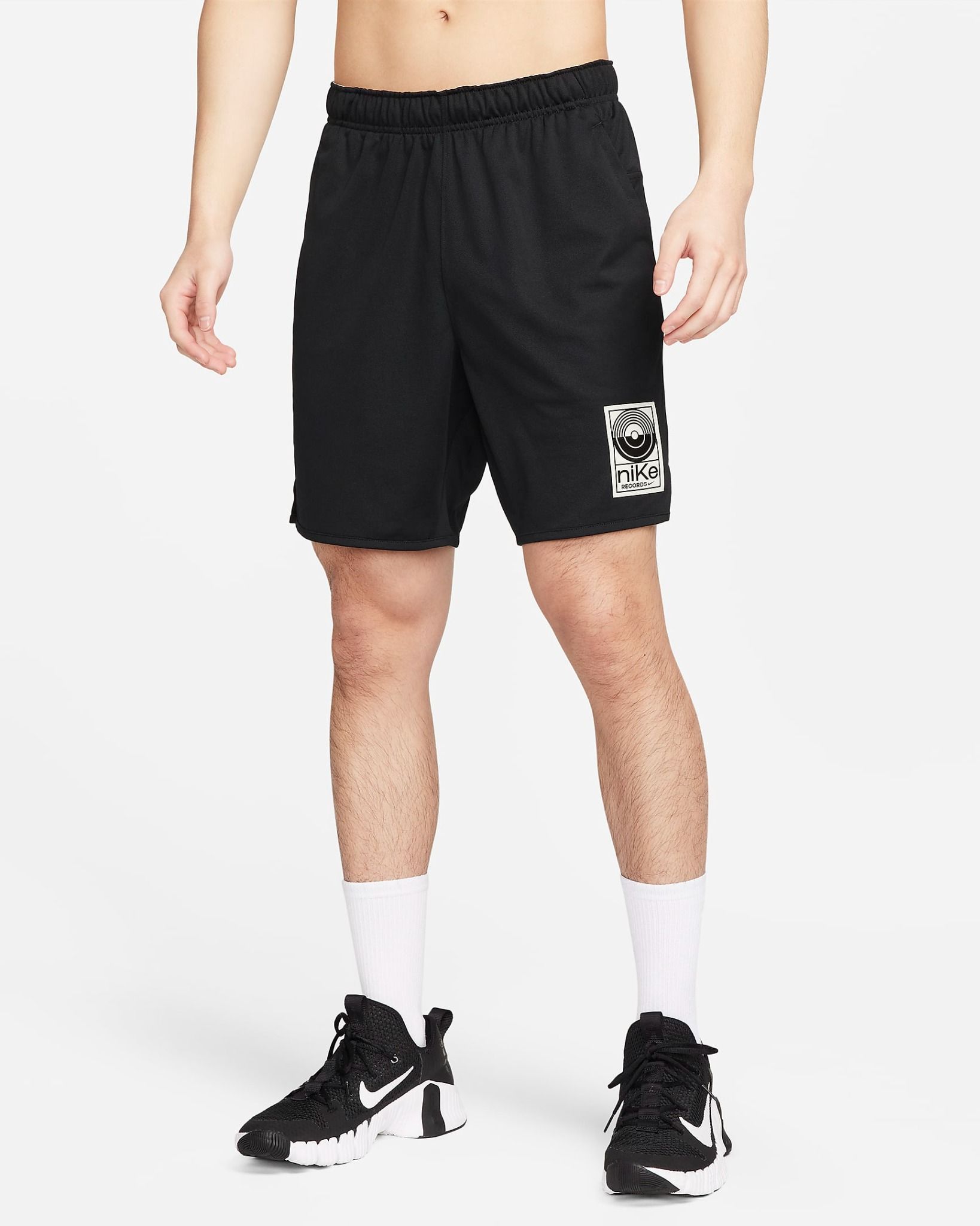 Nike - Quần ngắn thể thao Nam Totality Studio '72 Men's Dri-FIT Unlined Versatile Shorts