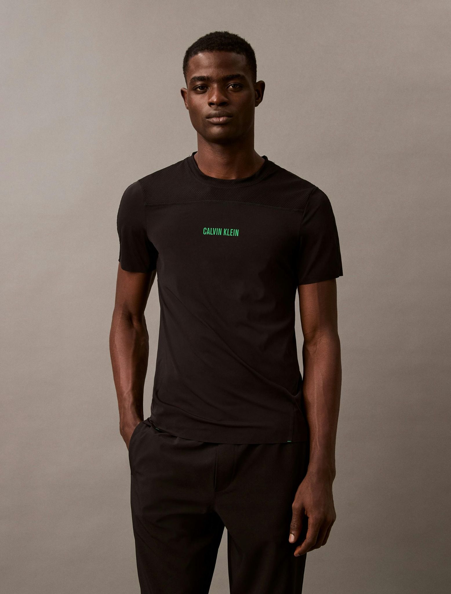 Calvin Klein - Áo phông thể thao nam CK Intense Power Gym T-Shirt