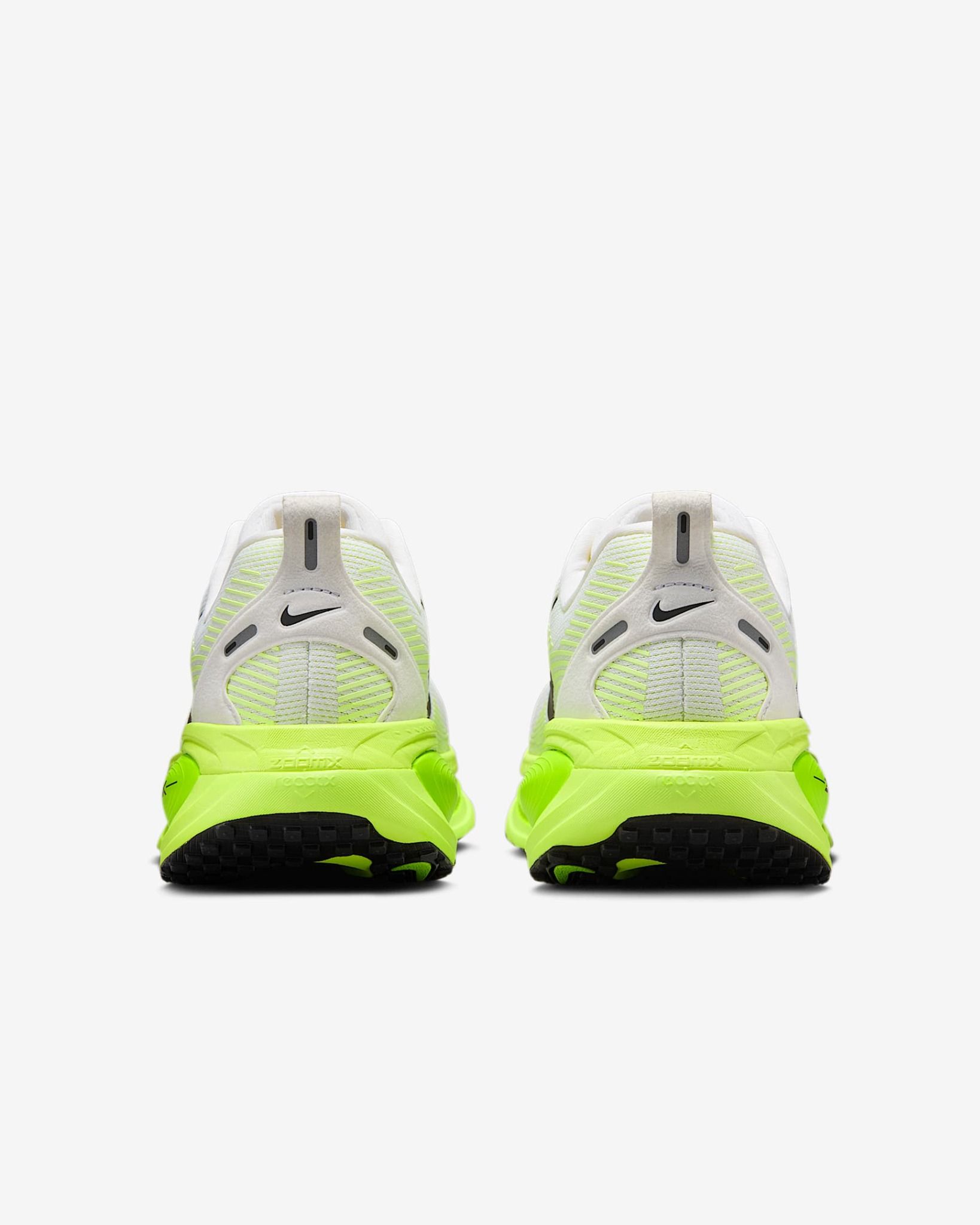 Nike - Giày chạy bộ Nữ Vomero 18 Women's Road Running Shoes