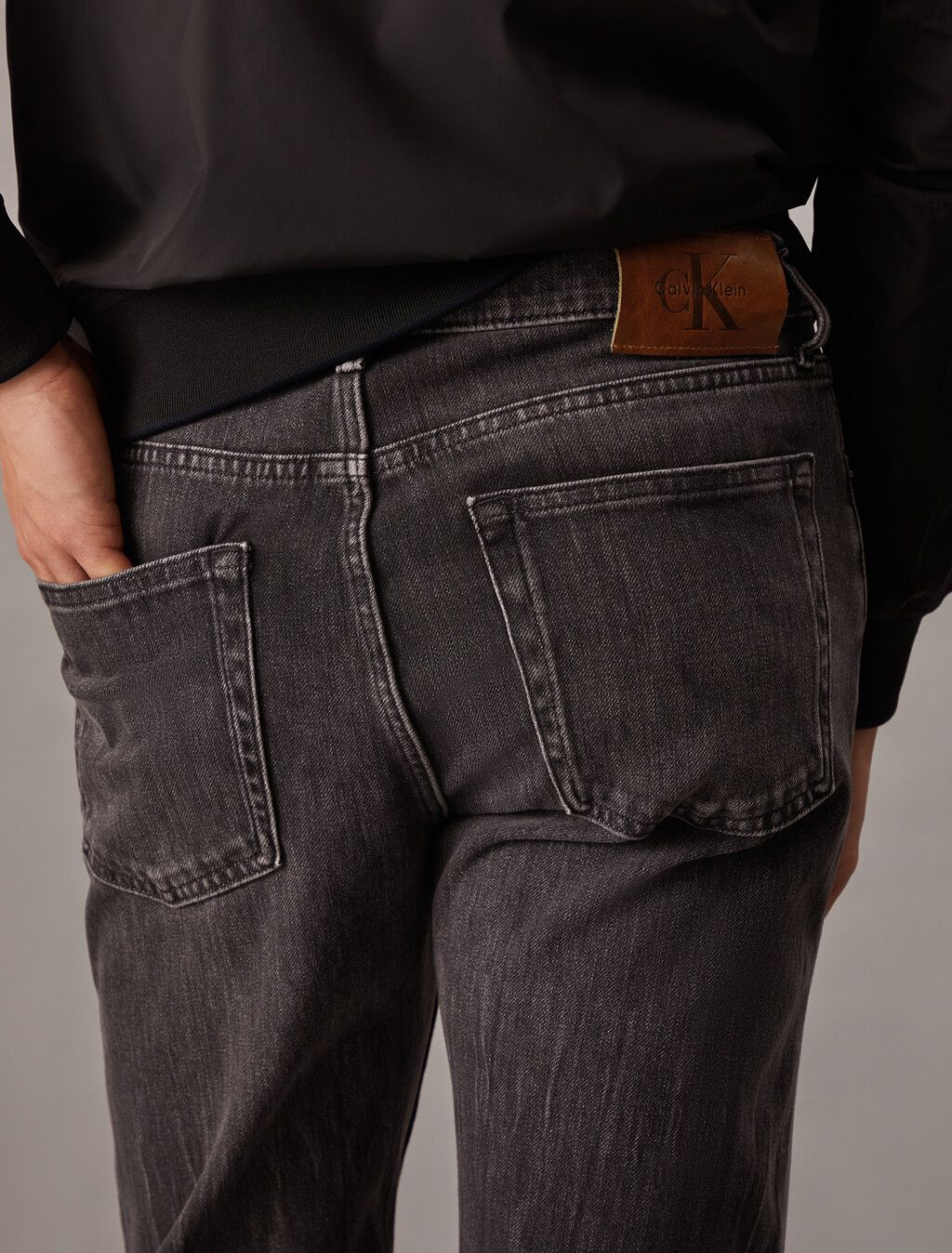 Calvin Klein - Quần jeans ống đứng nam CK Straight Jeans