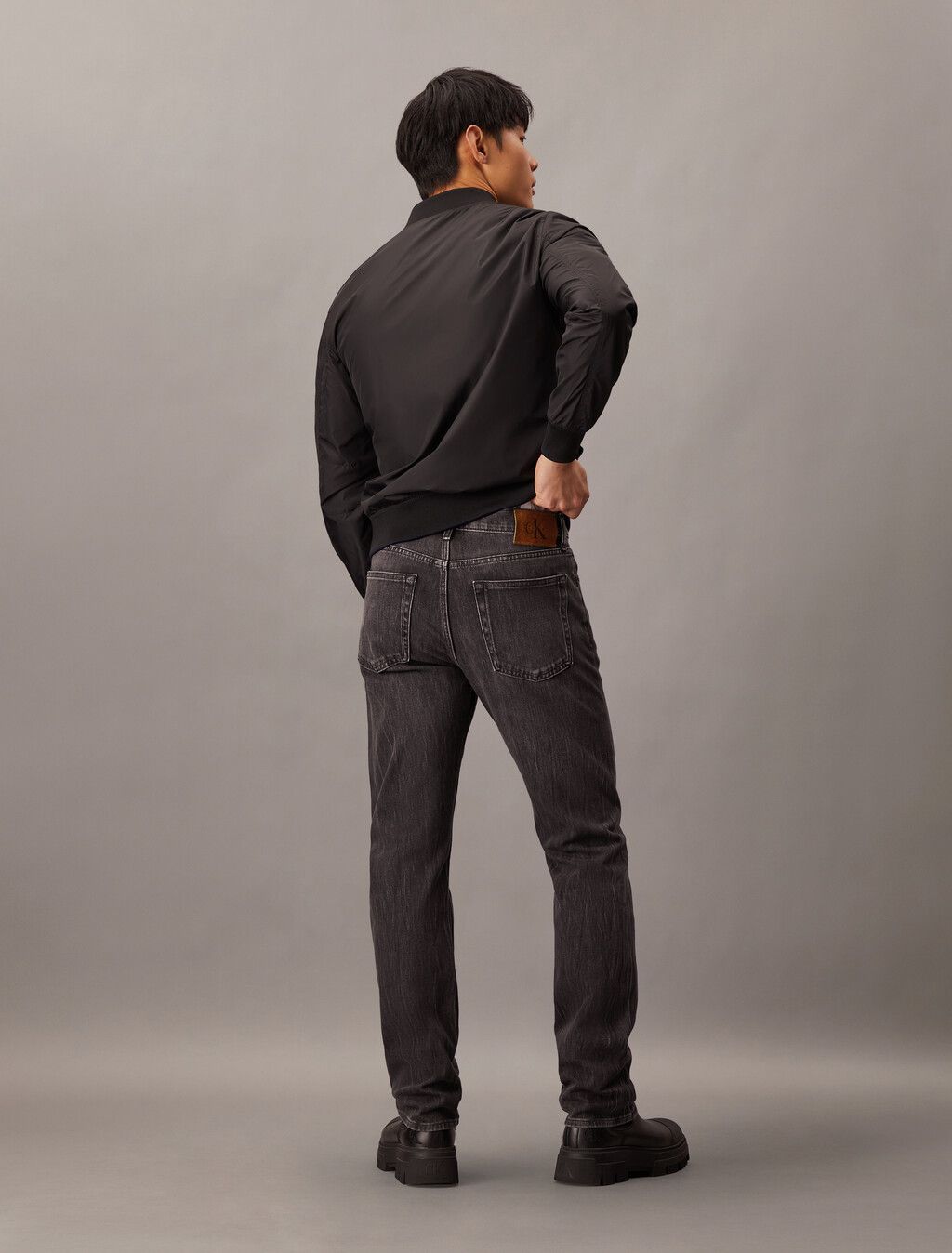 Calvin Klein - Quần jeans ống đứng nam CK Straight Jeans