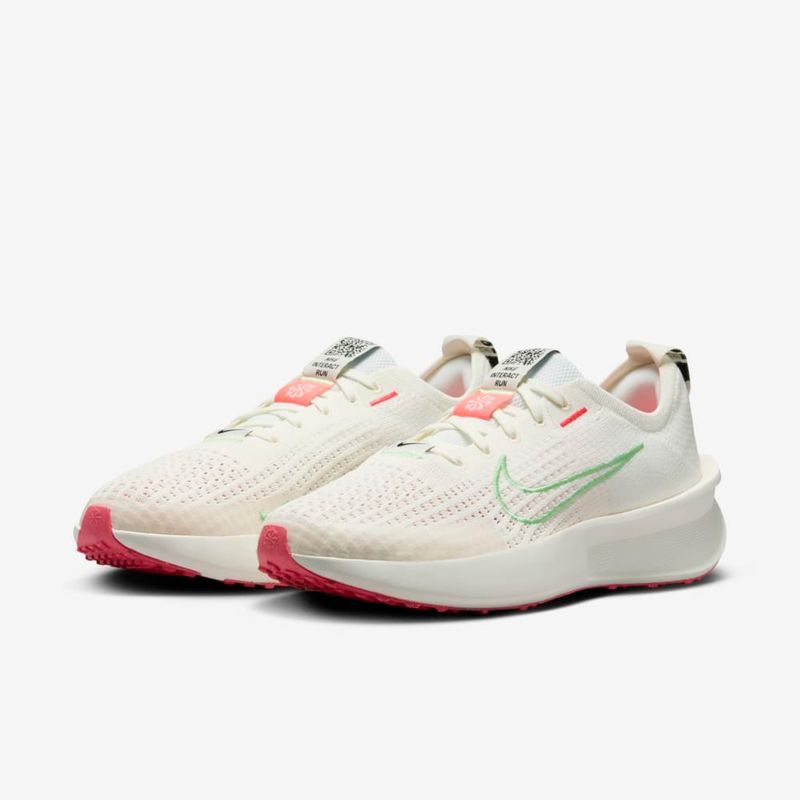 Nike - Giày chạy bộ thể thao Nữ Interact Run Women's Road Running Shoes