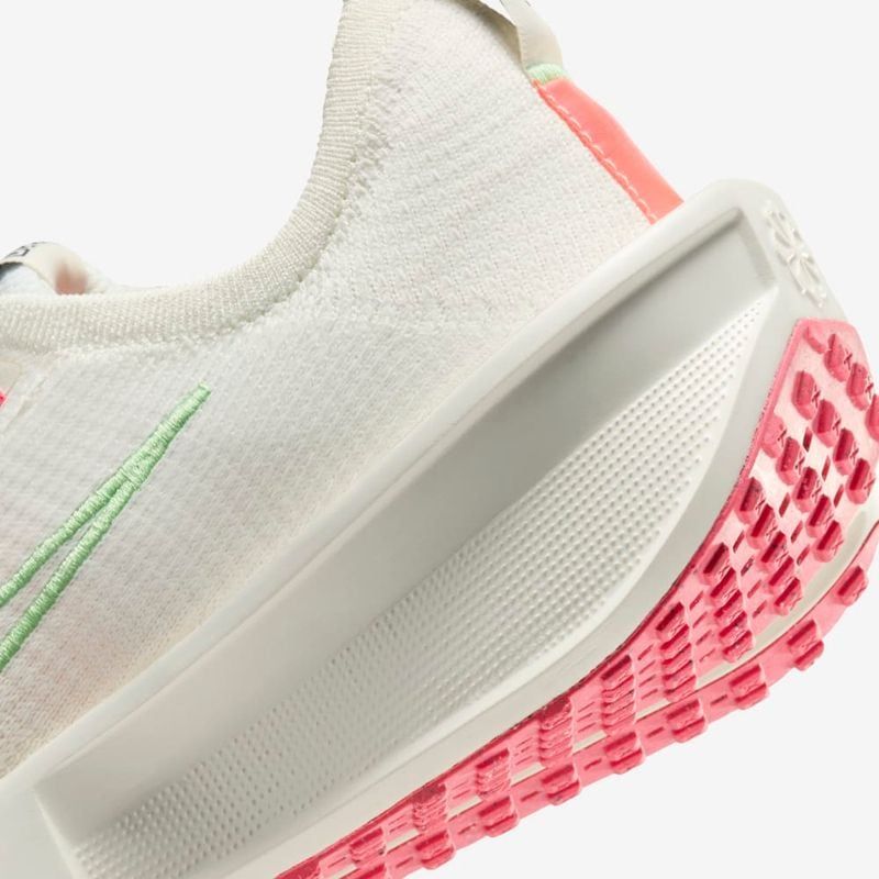 Nike - Giày chạy bộ thể thao Nữ Interact Run Women's Road Running Shoes