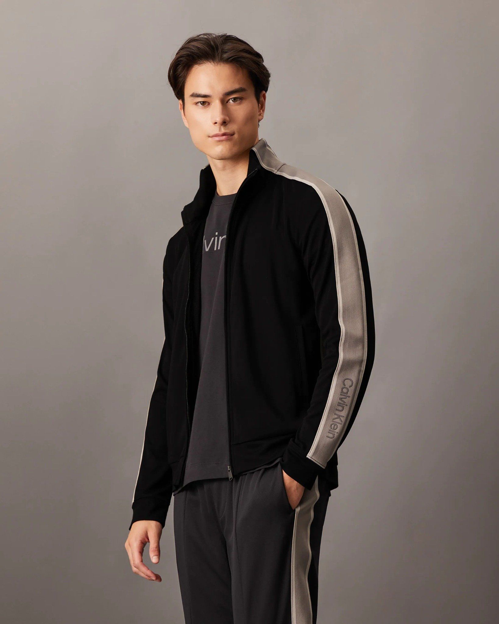 Calvin Klein - Áo khoác thể thao CK nam Sport Icon Full Zip Jacket