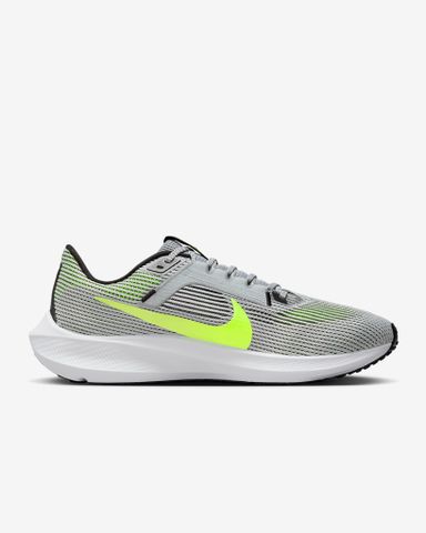 Nike - Giày chạy bộ thể thao Nam Pegasus 40 Men's Road Running Shoes