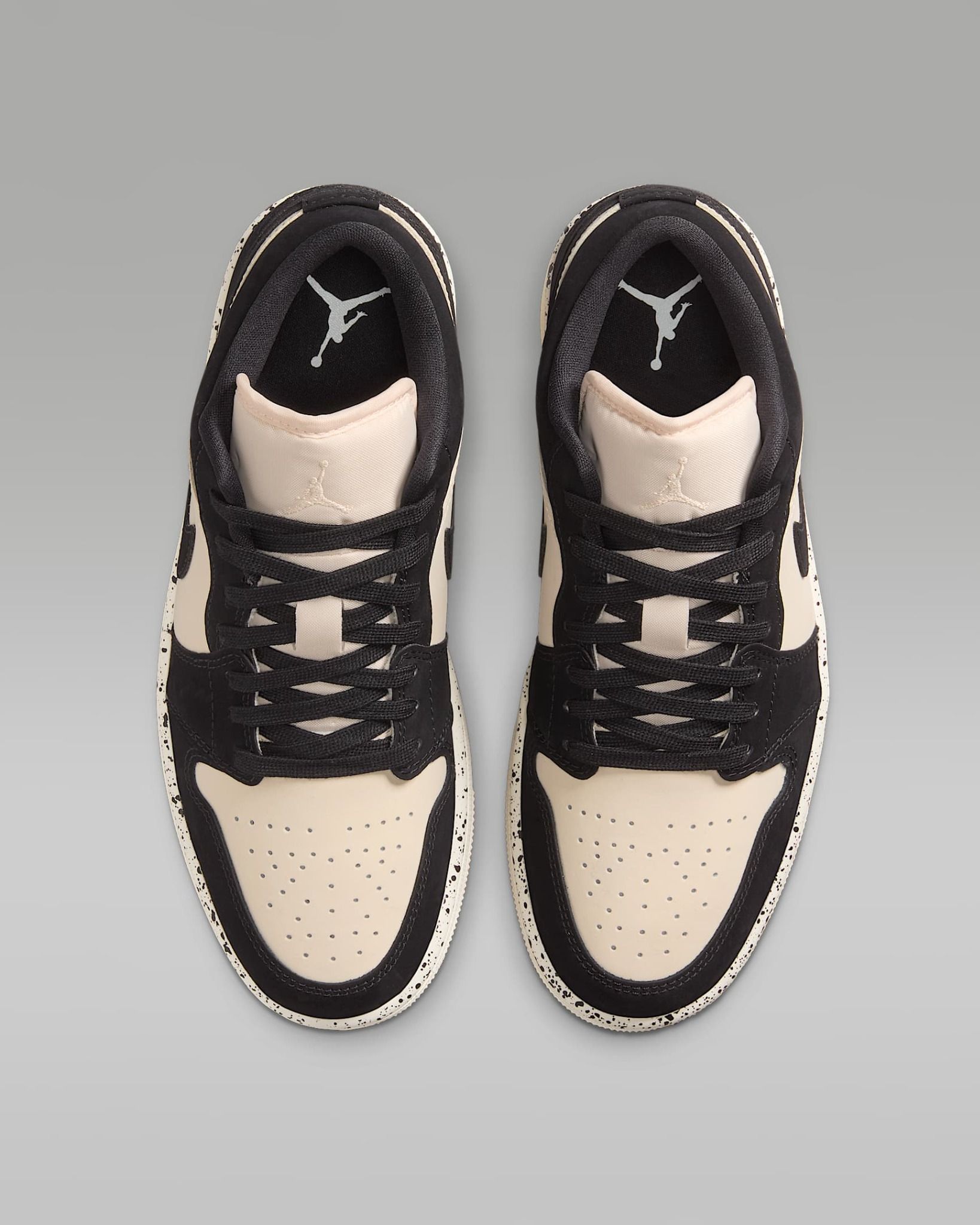 Nike - Giày thời trang thể thao Nữ Air Jordan 1 Low Women's Shoes