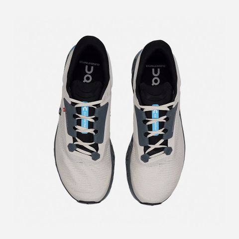 On - Giày chạy bộ nam Cloudstratus 3 Running Shoes