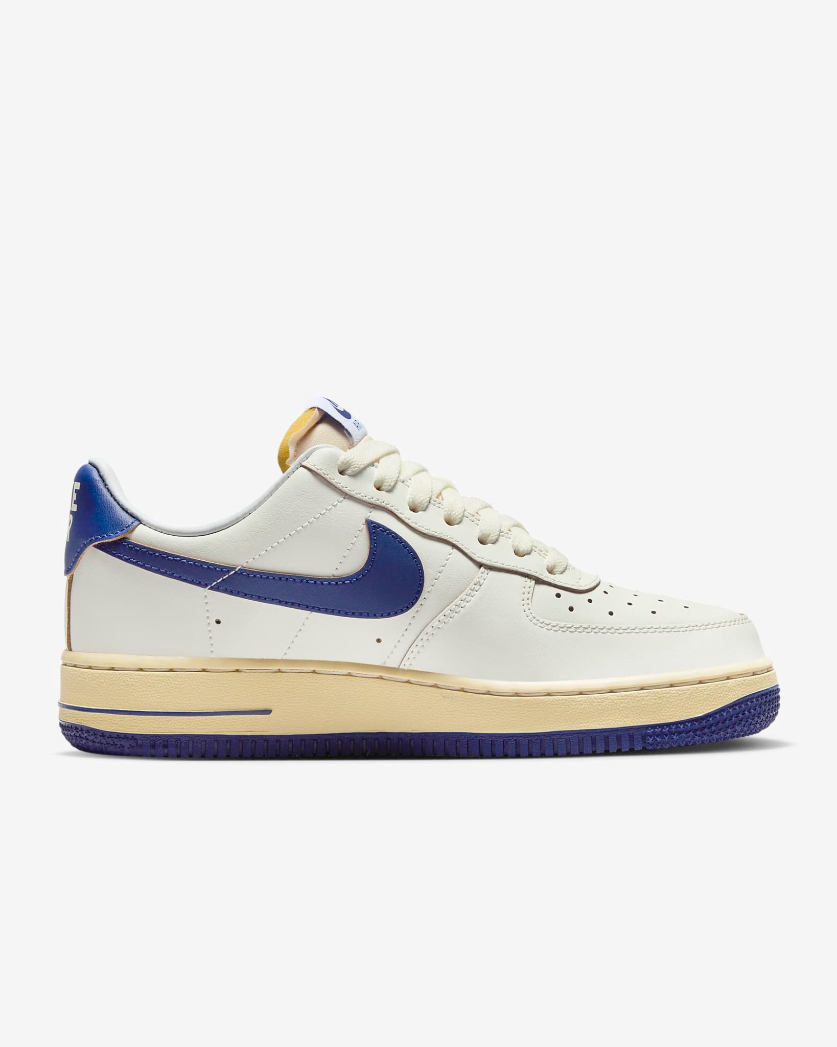 Nike - Giày thời trang thể thao Nữ Air Force 1 '07 Women's Shoes