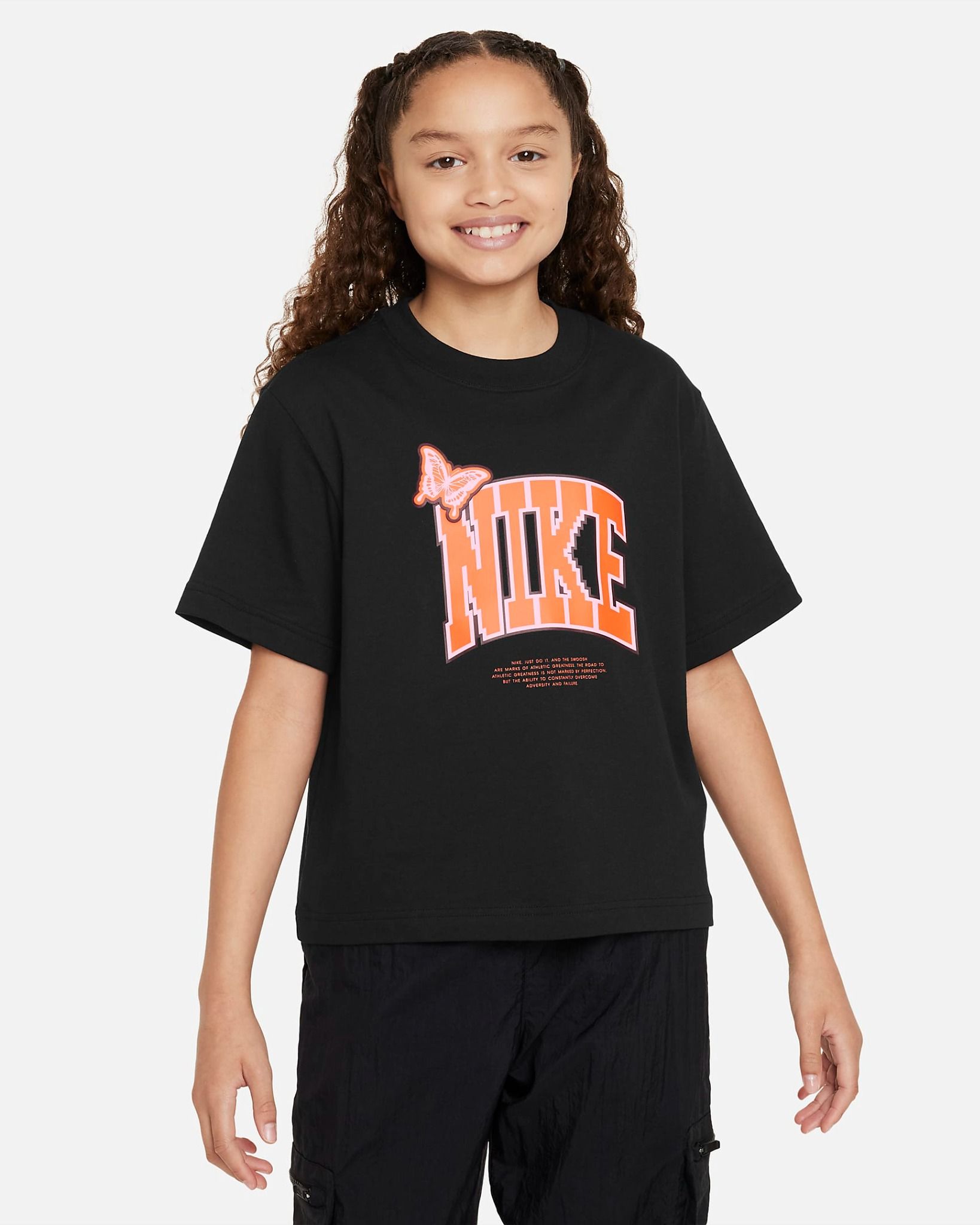 Nike - Áo tay ngắn Bé Gái Sportswear Older Kids' (Girls') T-Shirt