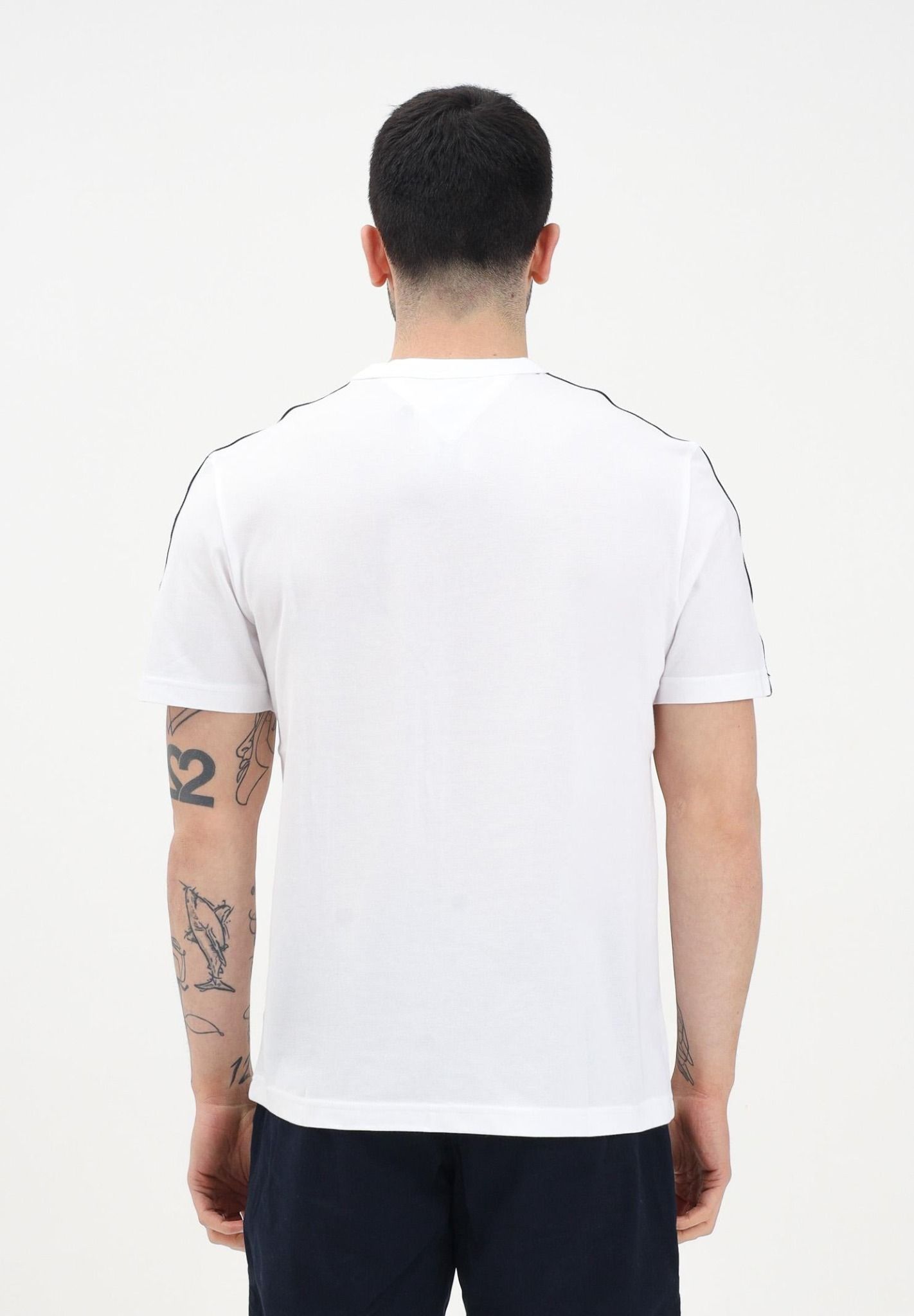 Tommy Hilfiger - Áo thun tay ngắn nam T-shirt Regular Fit Global Stripe