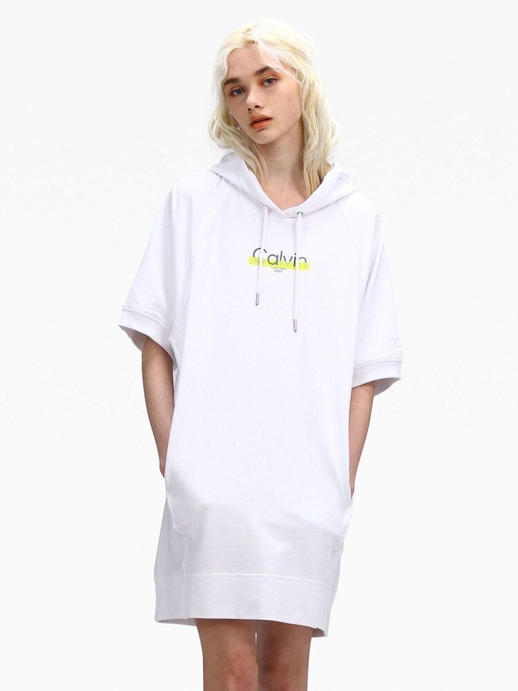 Calvin Klein - Đầm nữ A- Ss Tape Logo Hoodie Dress J218P22 – ULA Vietnam