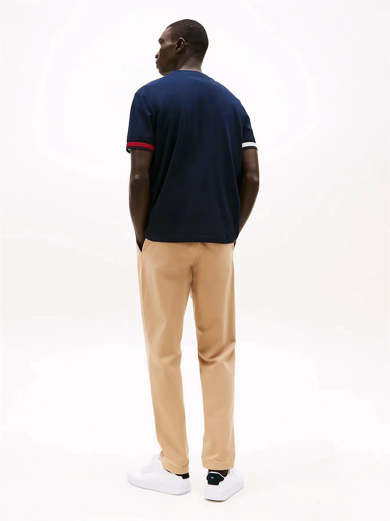 Tommy Hilfiger - Áo thun tay ngắn nam Global Stripe Flag Cuff Tee