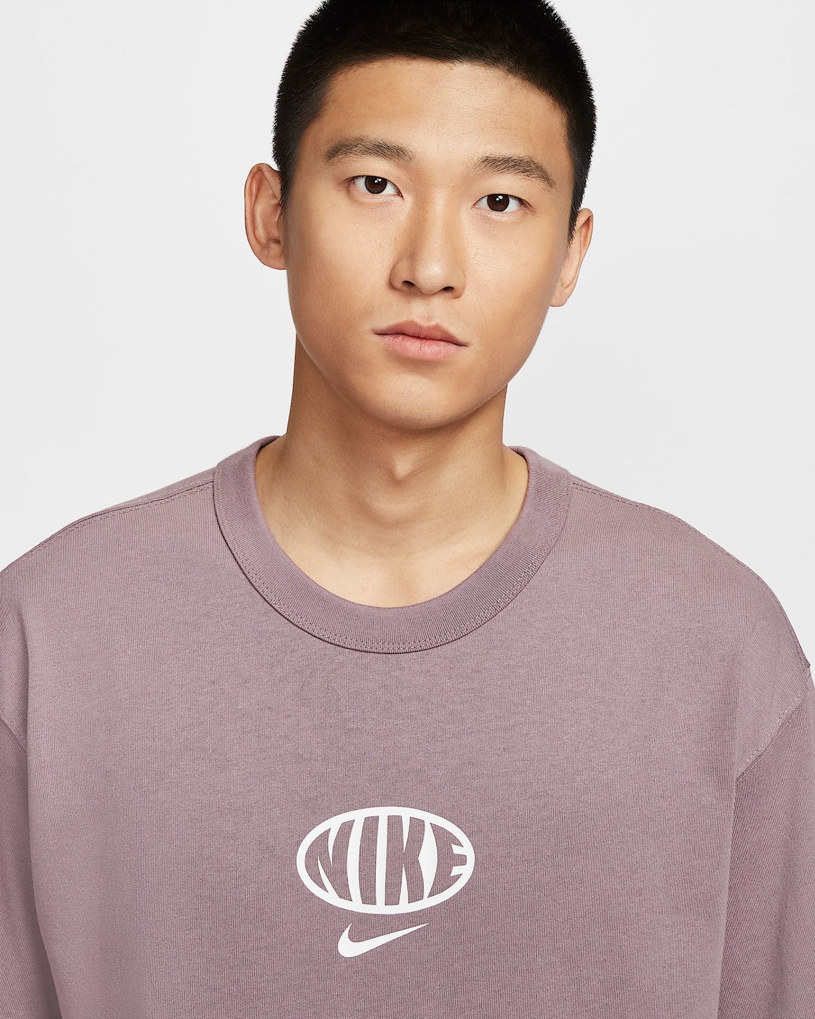 Nike - Áo tay ngắn thể thao Nam Nike Sportswear Premium Essentials Men's T-Shirt