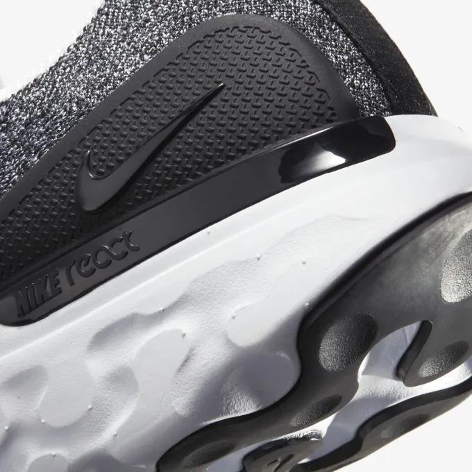Nike - Giày chạy bộ thể thao Nữ React Phantom Run Flyknit 2 Men's Road Running Shoes