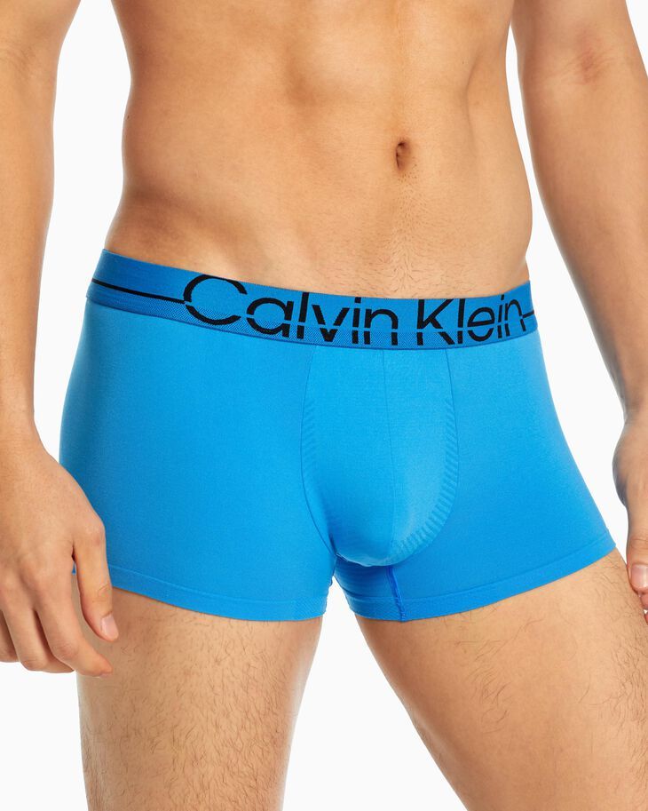 Calvin Klein - Quần lót nam Low Rise Trunk NB30S22 – ULA Vietnam