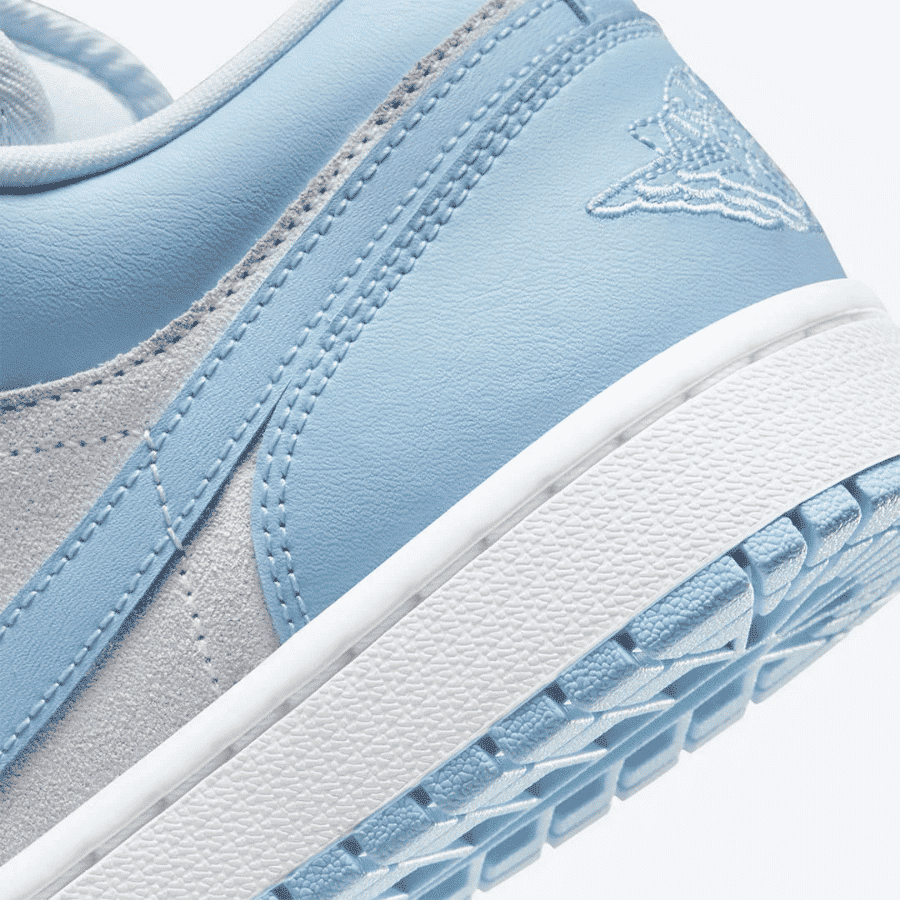 Nike - Giày thời trang thể thao Nữ Women's Air Jordan 1 Low Football Grey and Aluminum