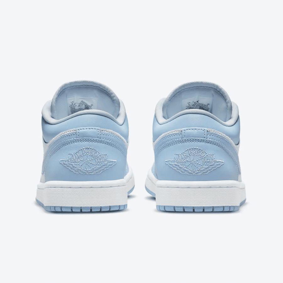 Nike - Giày thời trang thể thao Nữ Women's Air Jordan 1 Low Football Grey and Aluminum