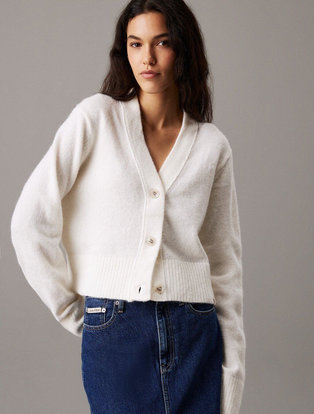 Calvin Klein - Áo khoác len CK nữ Fluffy Yarn Sweater Cardigan