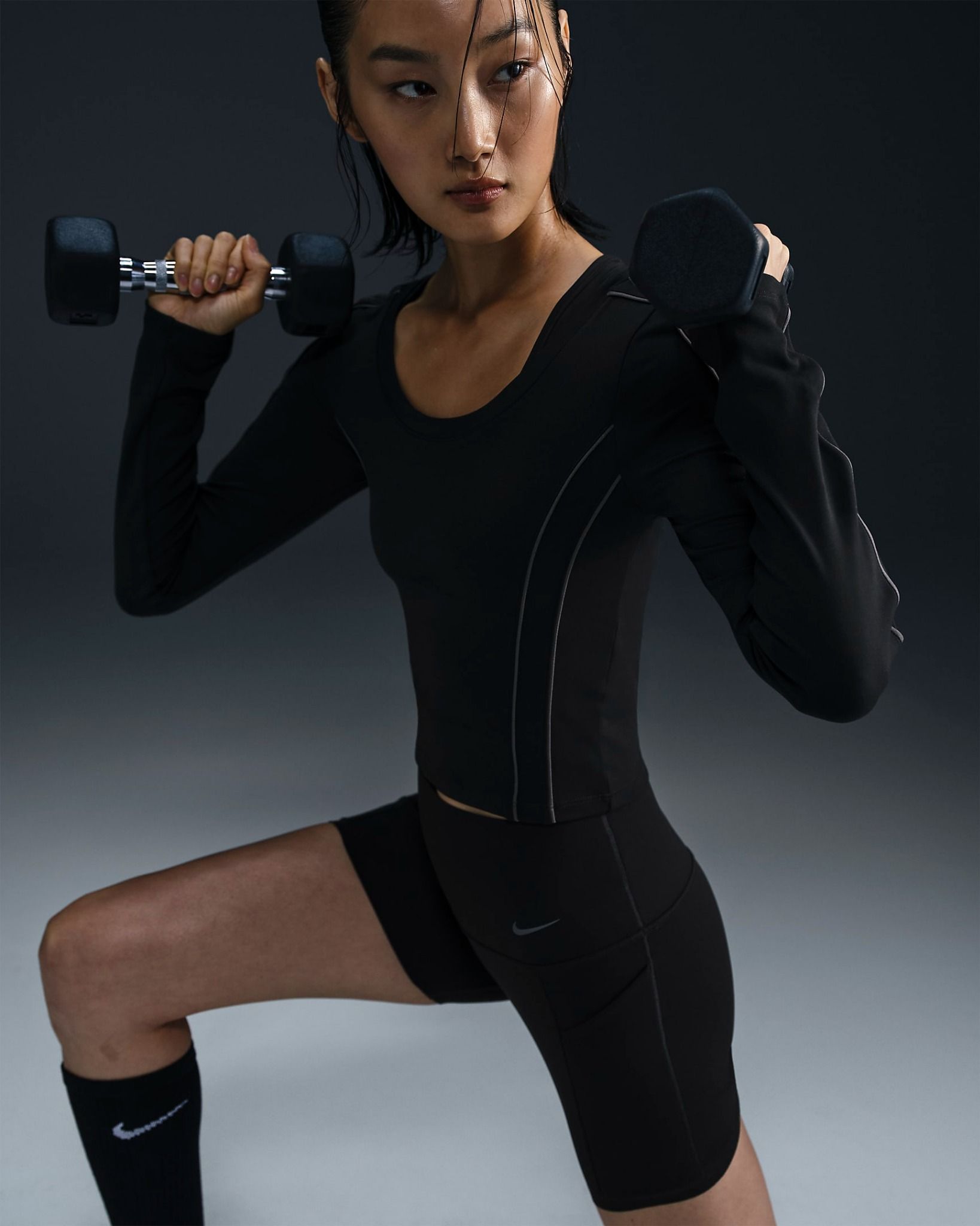 Nike - Áo tay dài thể thao Nữ Women's One Long Sleeve Top Capsule
