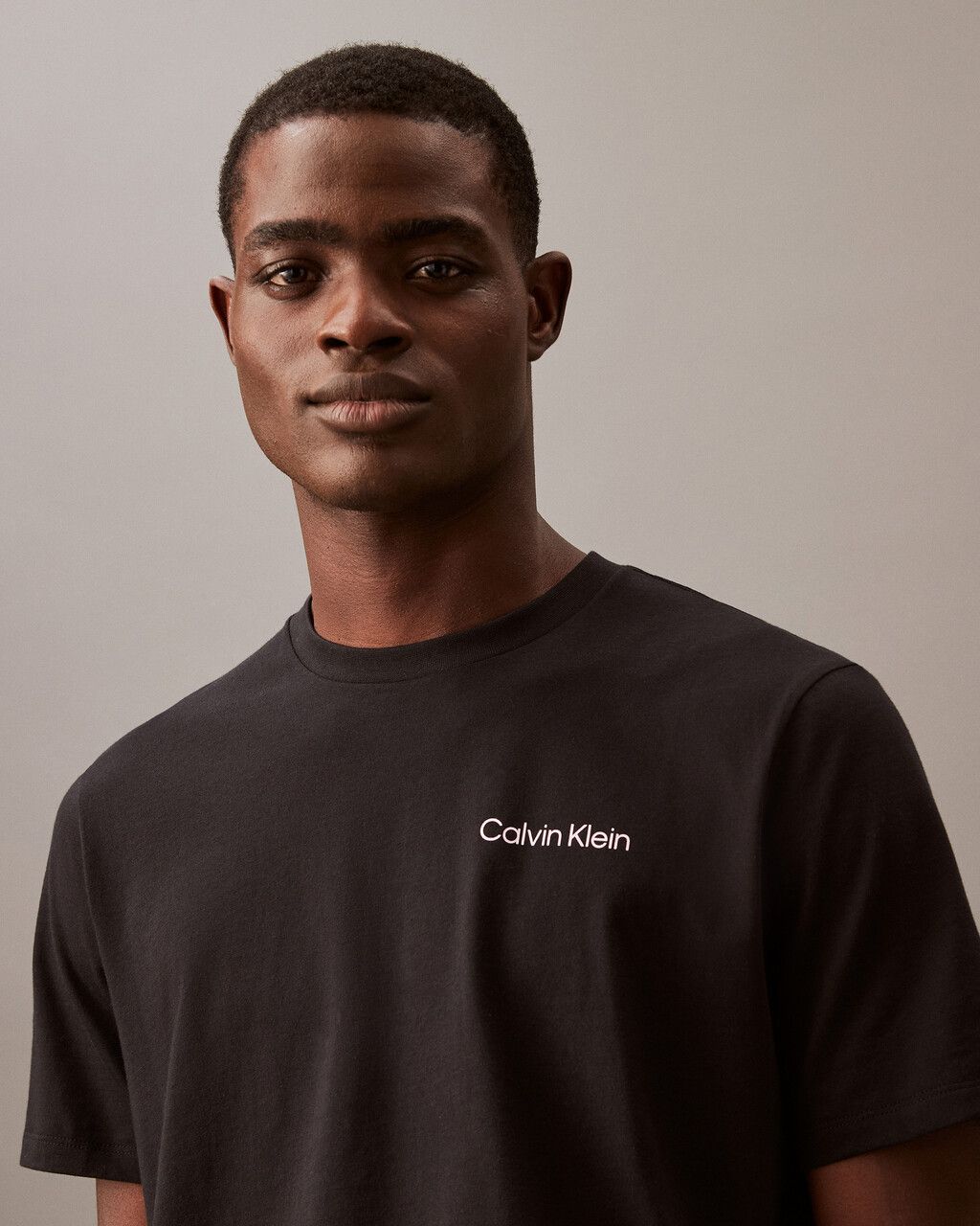 Calvin Klein - Áo tay ngắn thời trang CK nam Pride is Freedom Logo Tee