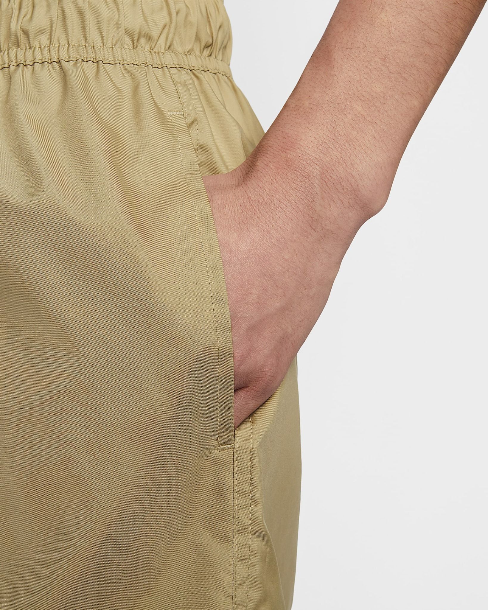 Nike - Quần ngắn thể thao Nam Club Men's Woven Flow Shorts