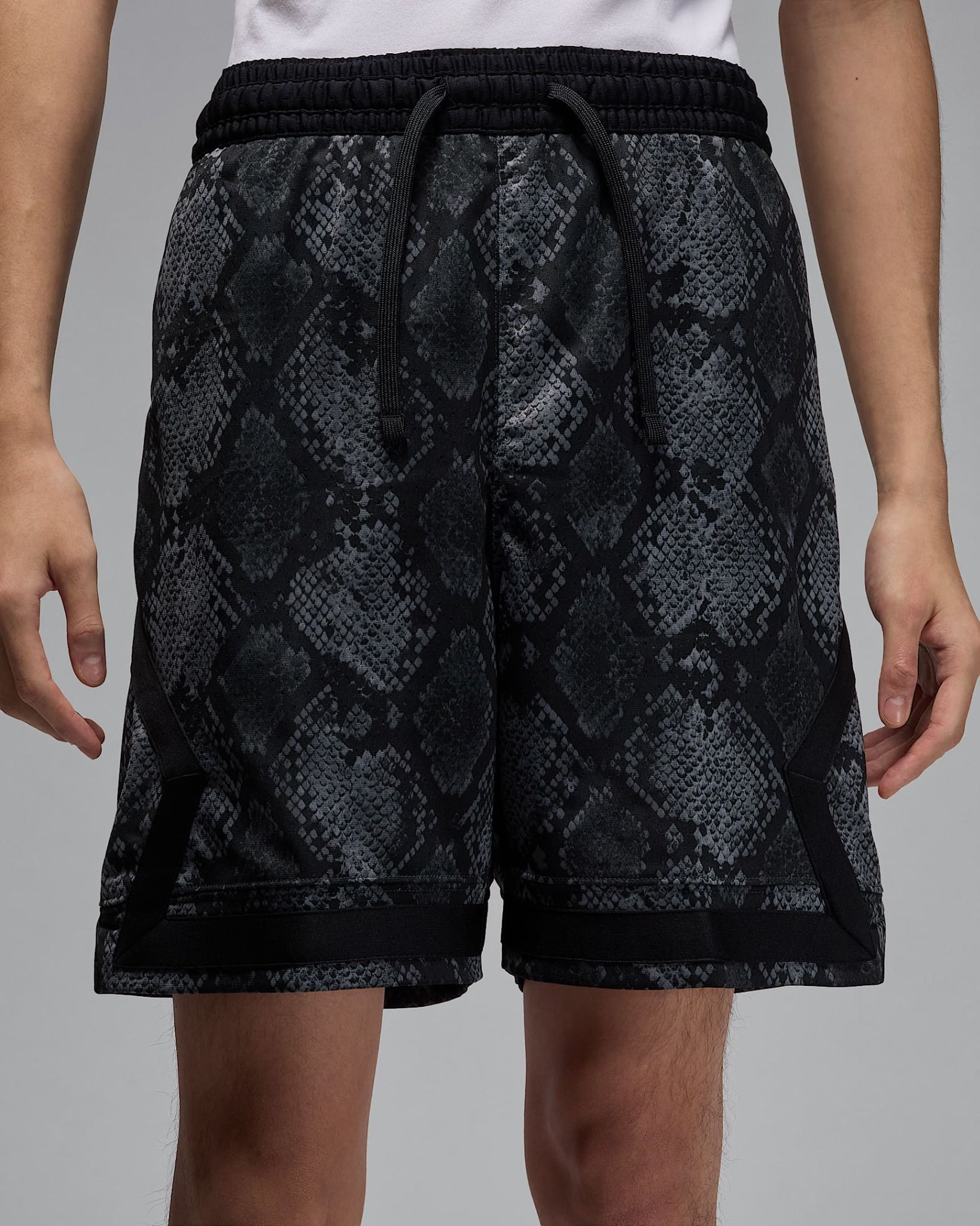 Nike - Quần ngắn thể thao Nam Jordan Sport Men's Dri-FIT Mesh Diamond Shorts