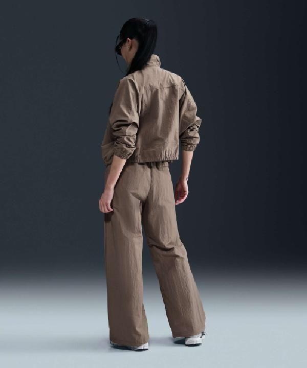 Nike - Quần dài thể thao Nữ Sportswear Everything Woven Mid-Rise Open Hem Pants