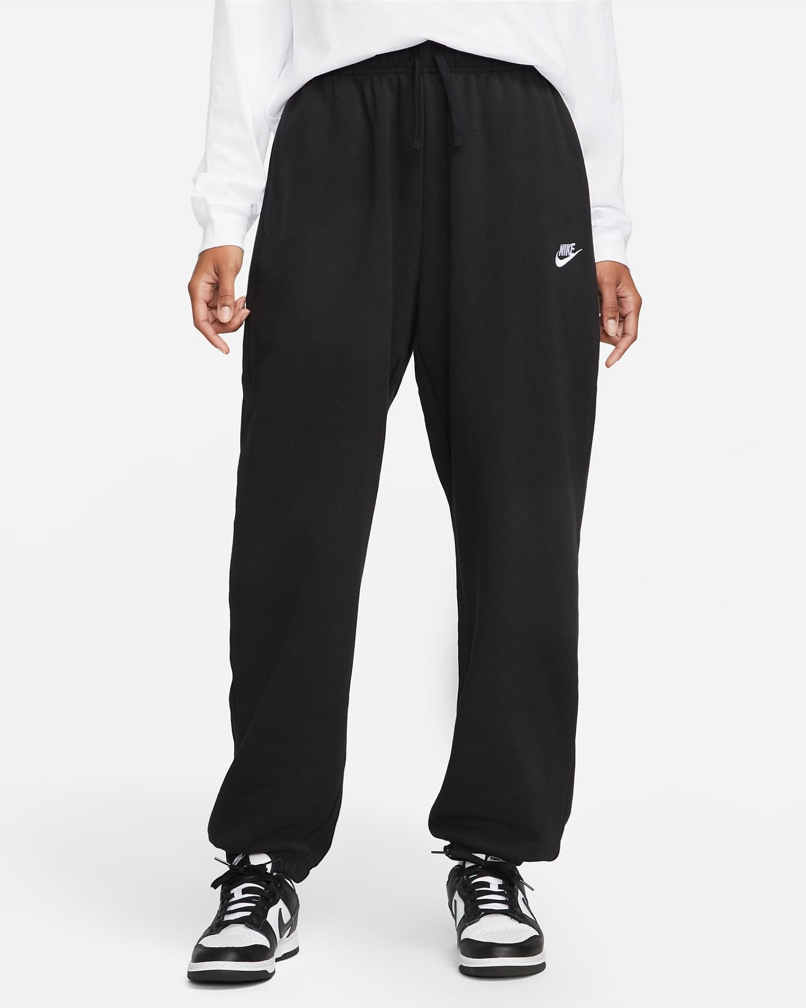 Nike - Quần dài thể thao Nữ Club Fleece Women's Mid-Rise Oversized Sweatpants