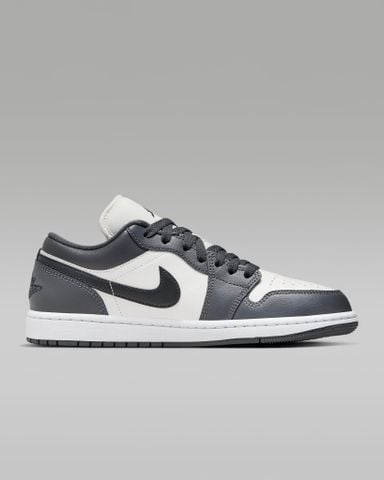 Nike - Giày thời trang thể thao Nữ Air Jordan 1 Low Women's Shoes