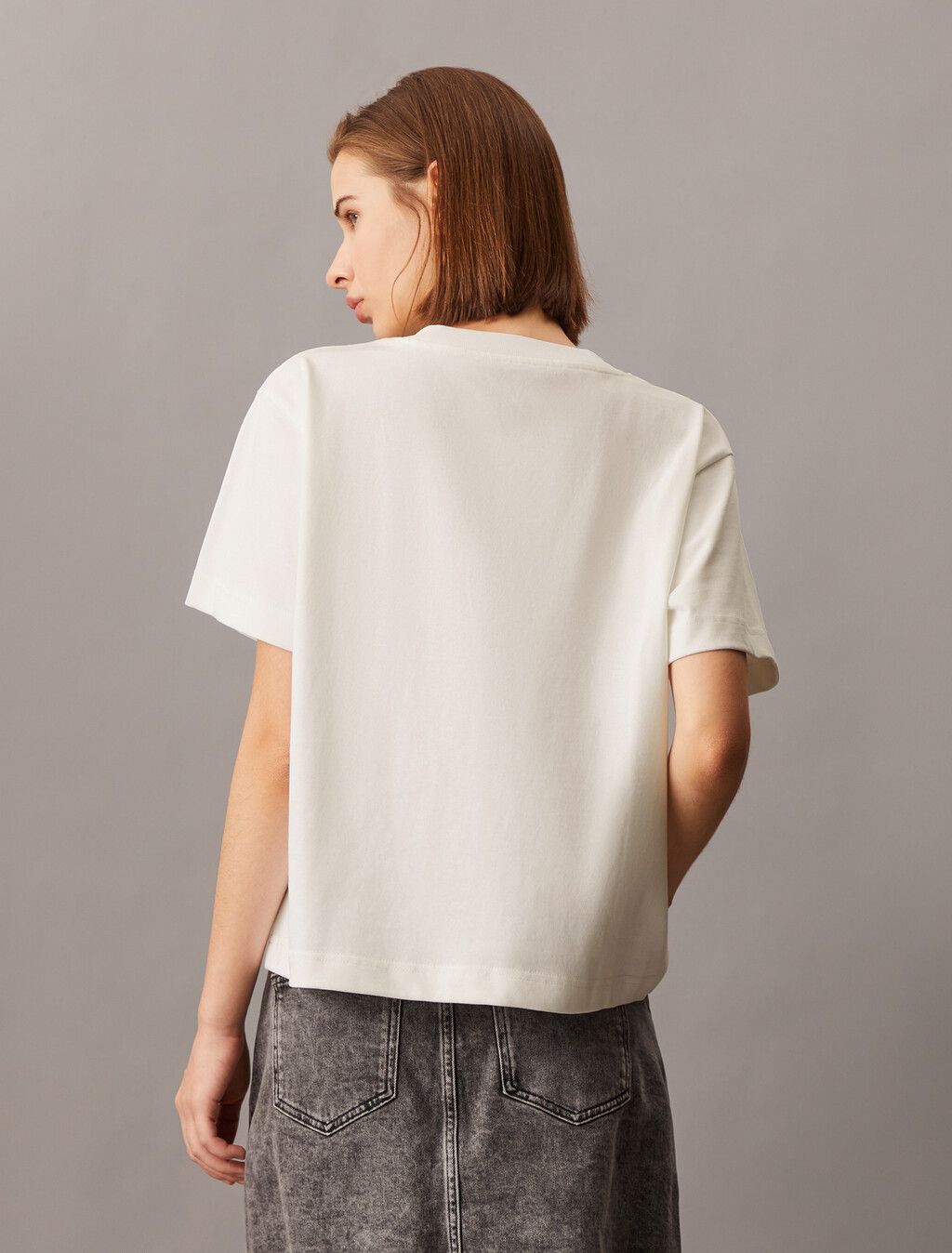 Calvin Klein - Áo phông thời trang CK nữ Monogram Embroidery Tee