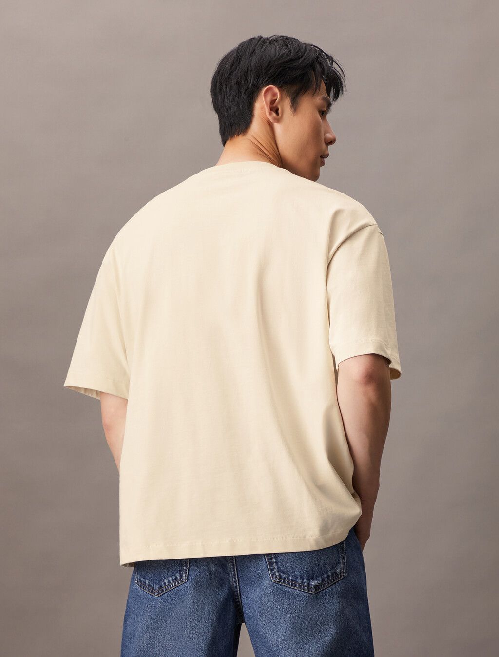Calvin Klein - Áo phông thời trang nam CK Calvin Logo Crew Neck Tee