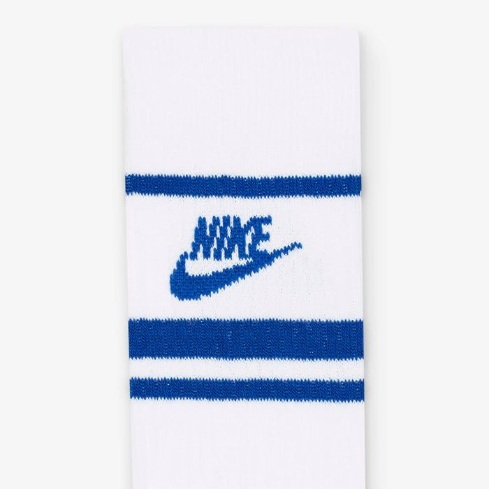 Nike - Vớ thể thao cổ cao Nam Nữ Dri-FIT Everyday Essential Crew Socks (3 Pairs)