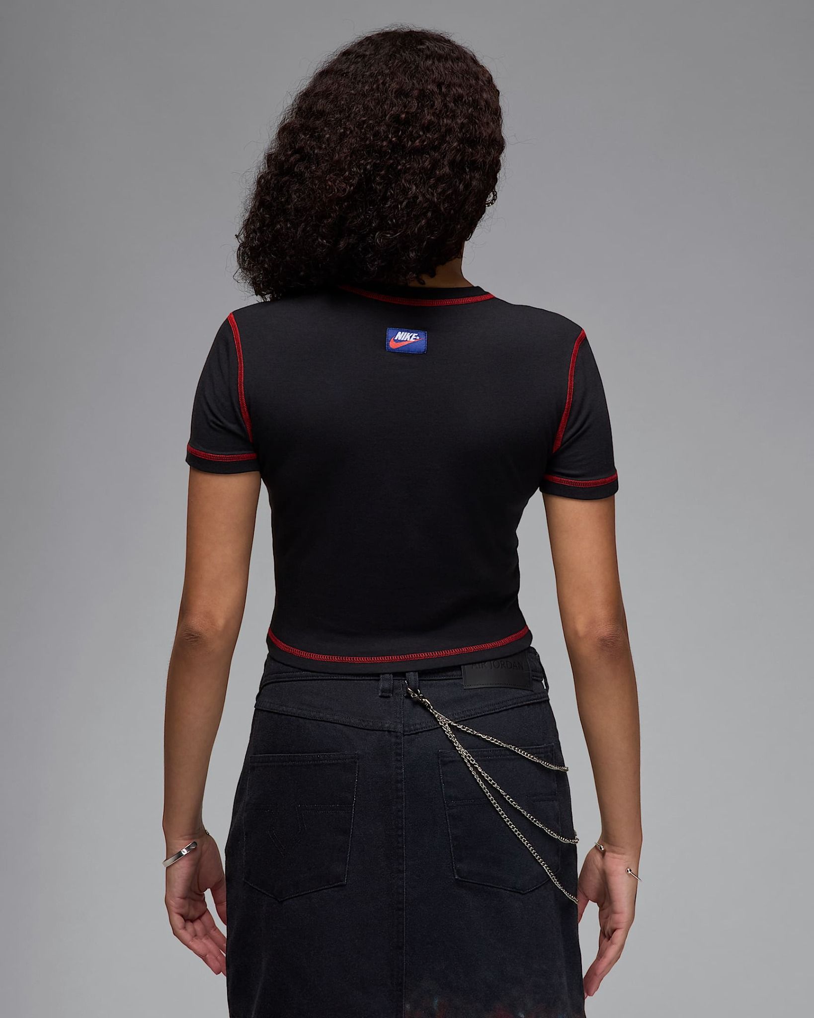 Nike - Áo tay ngắn thể thao Nữ Jordan Rare Air Women's Cropped Short-Sleeve T-Shirt