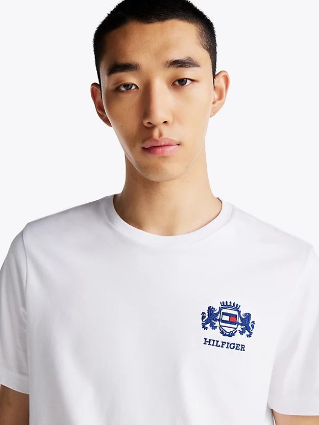 Tommy Hilfiger - Áo thun tay ngắn nam Logo Embroidery T-Shirt