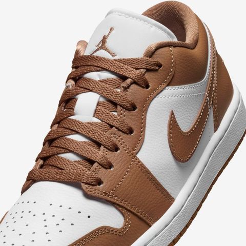 Nike - Giày thời trang thể thao Nữ Women's Air Jordan 1 Low Shoes