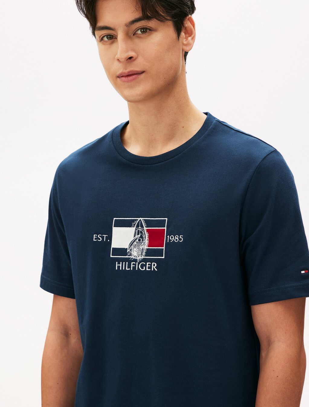 Tommy Hilfiger - Áo thun tay ngắn nam Logo Graphic Crew-Neck T-Shirt