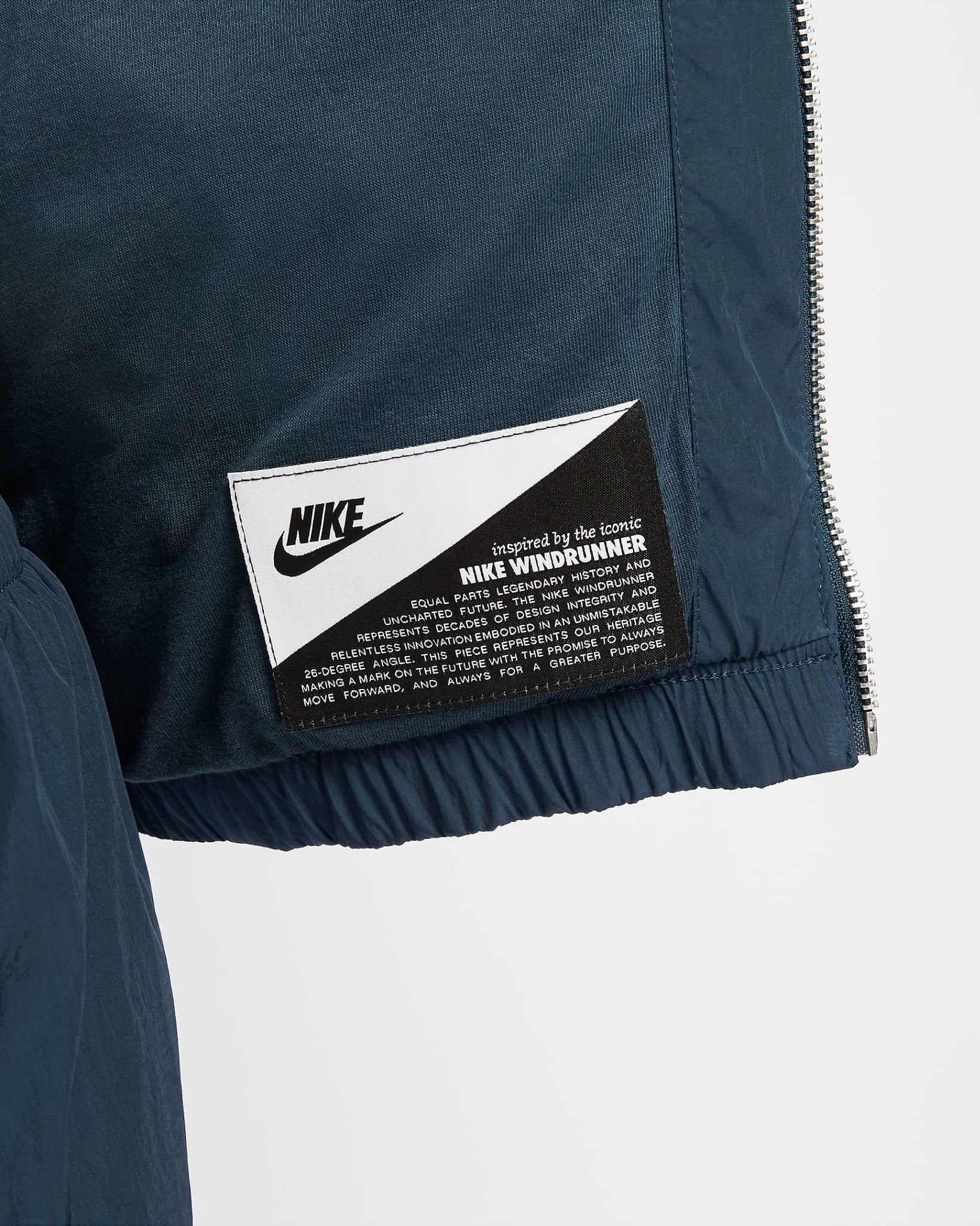 Nike - Áo khoác thể thao Nữ Windrunner Women's Loose UV Woven Full-Zip Jacket