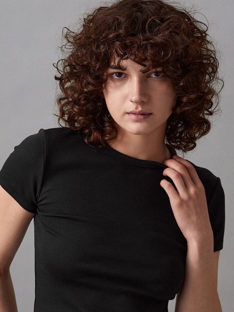 Calvin Klein - Áo thun thời trang CK nữ Premium Contour Rib Crew Tee