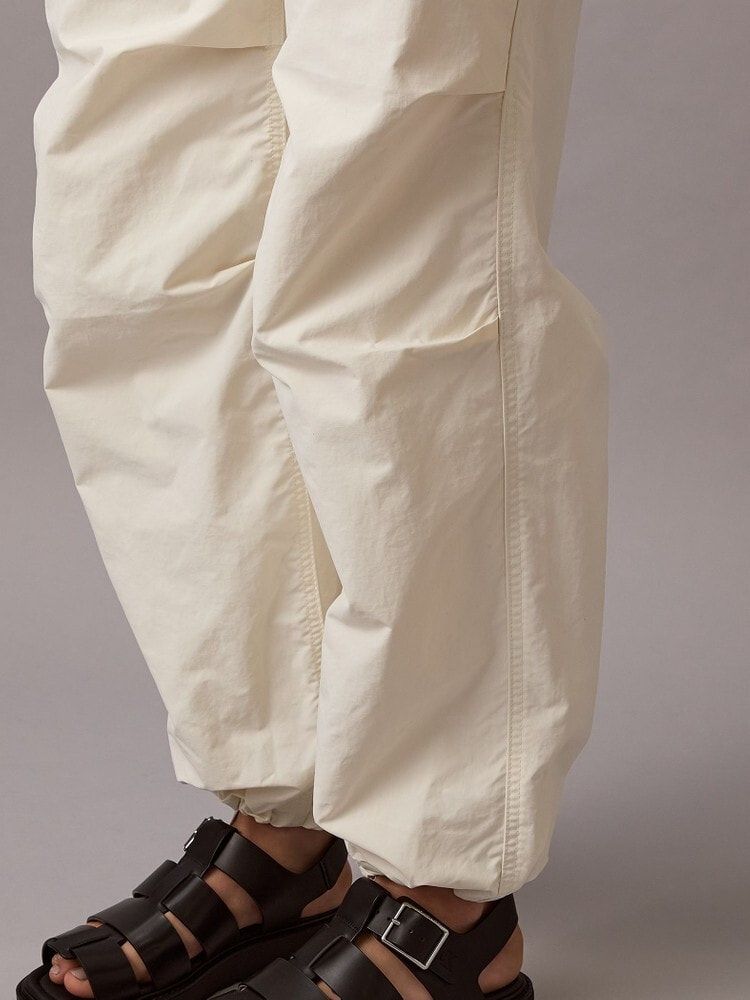 Calvin Klein - Quần dài CK nữ Crinkle Nylon Parachute Pants