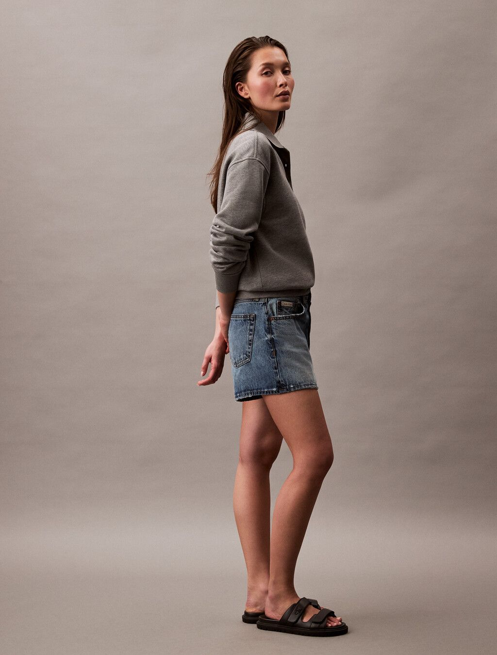 Calvin Klein - Quần jeans CK nữ Relaxed Denim Bermuda Shorts