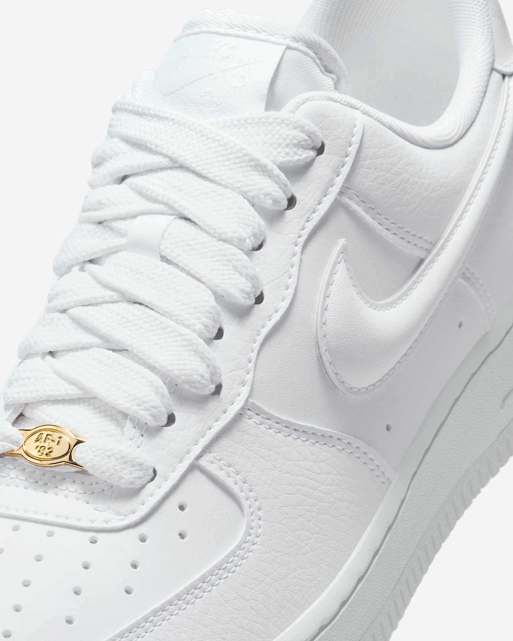 Nike - Giày thời trang thể thao Nữ Nike Air Force 1 '07 Women's Shoes